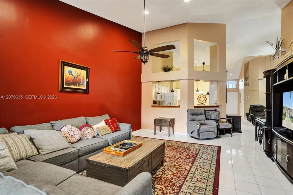 9130 Vineland Ct #D Boca Raton, FL 33496