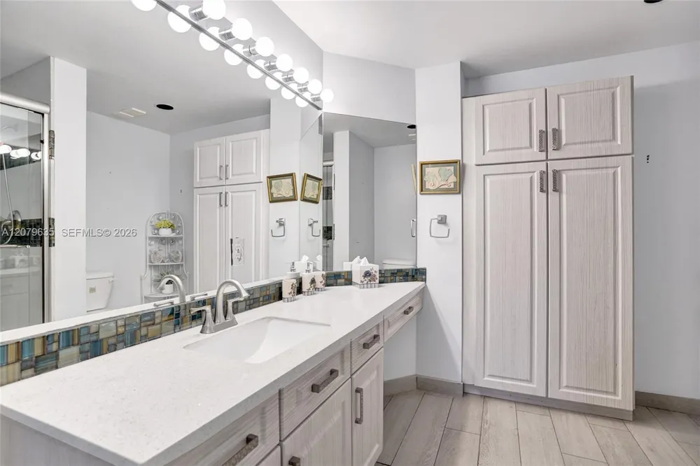 9130 Vineland Ct #D Boca Raton, FL 33496