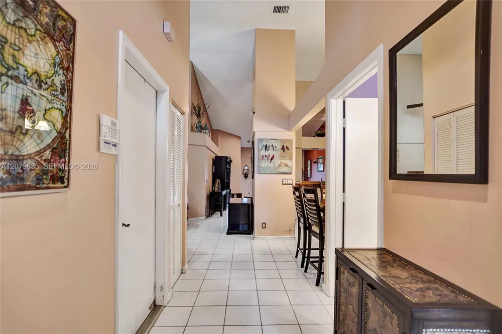 9130 Vineland Ct #D Boca Raton, FL 33496