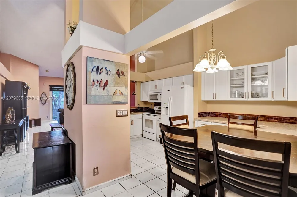 9130 Vineland Ct #D Boca Raton, FL 33496