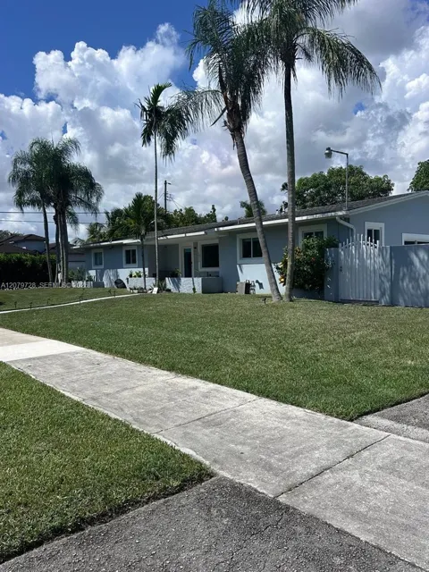 16000 Miami Ave