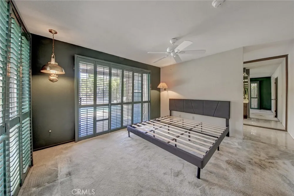 6714 Rhea Los Angeles, CA 91335