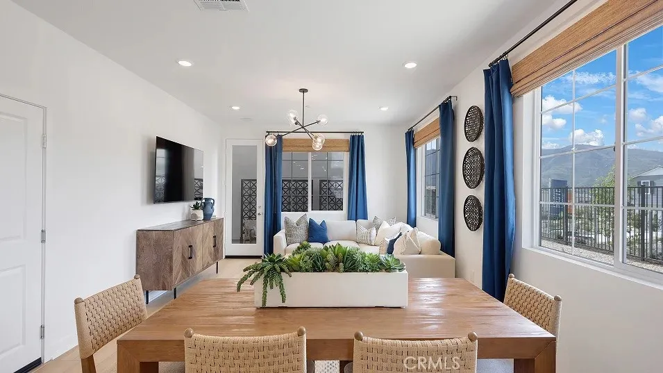2169 Aneto Way Santa Paula, CA 93060