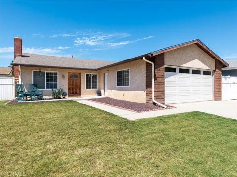 13596 Van Horn Circle W