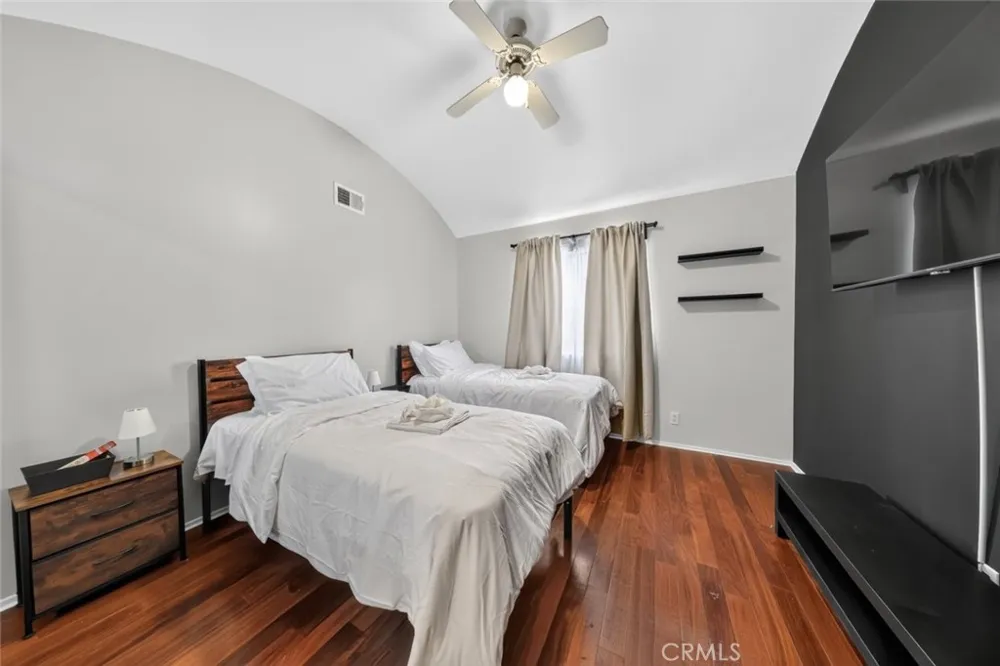 12817 Mineola Street Arleta, CA 91331