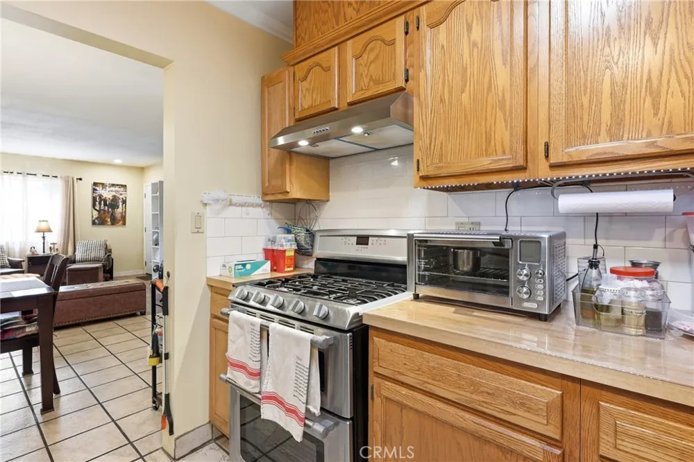 1284 E Florida Anaheim, CA 92805