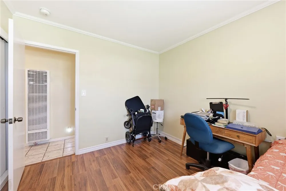 1284 E Florida Anaheim, CA 92805