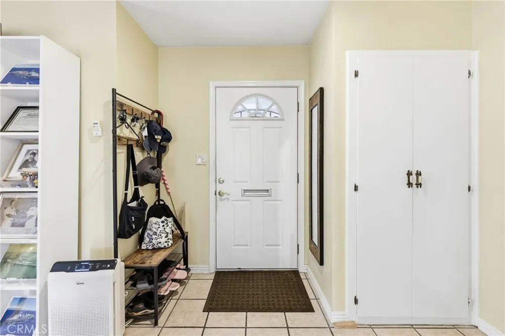 1284 E Florida Anaheim, CA 92805