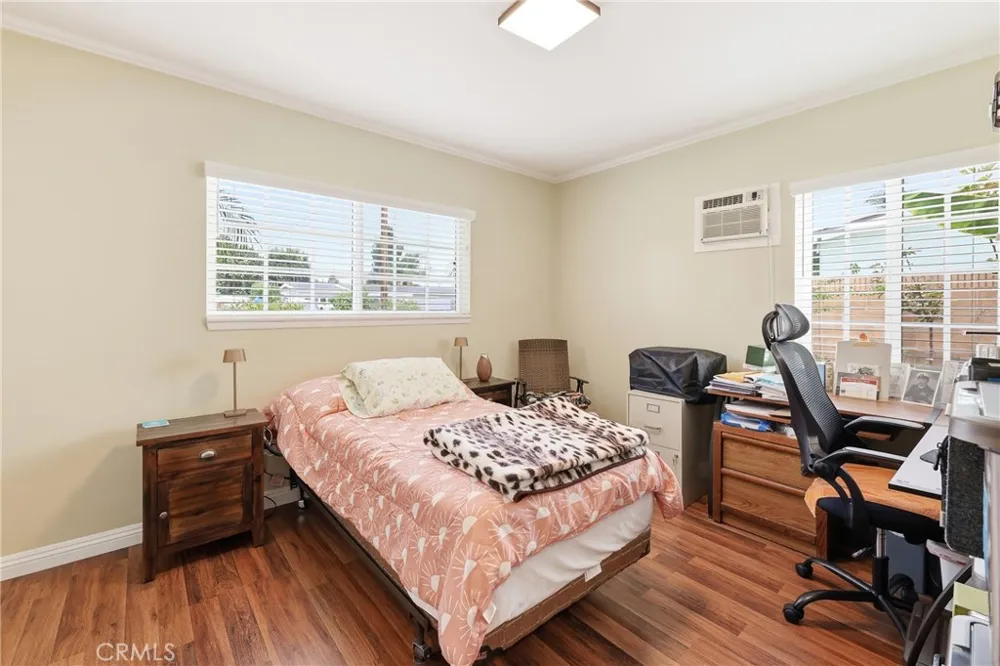 1284 E Florida Anaheim, CA 92805