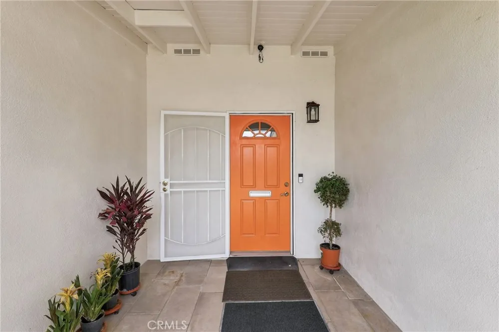 1284 E Florida Anaheim, CA 92805