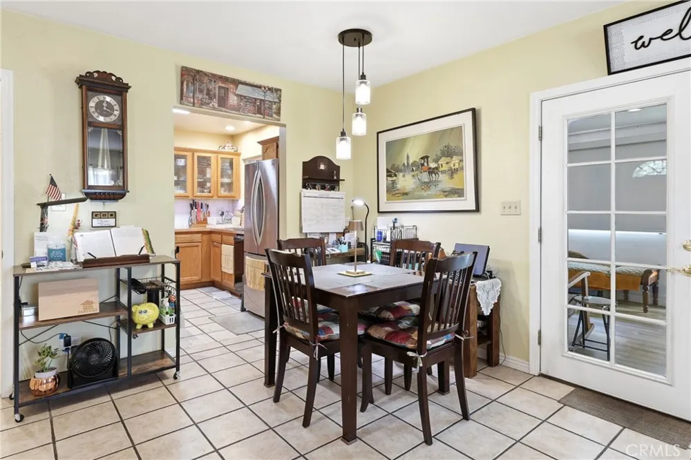 1284 E Florida Anaheim, CA 92805