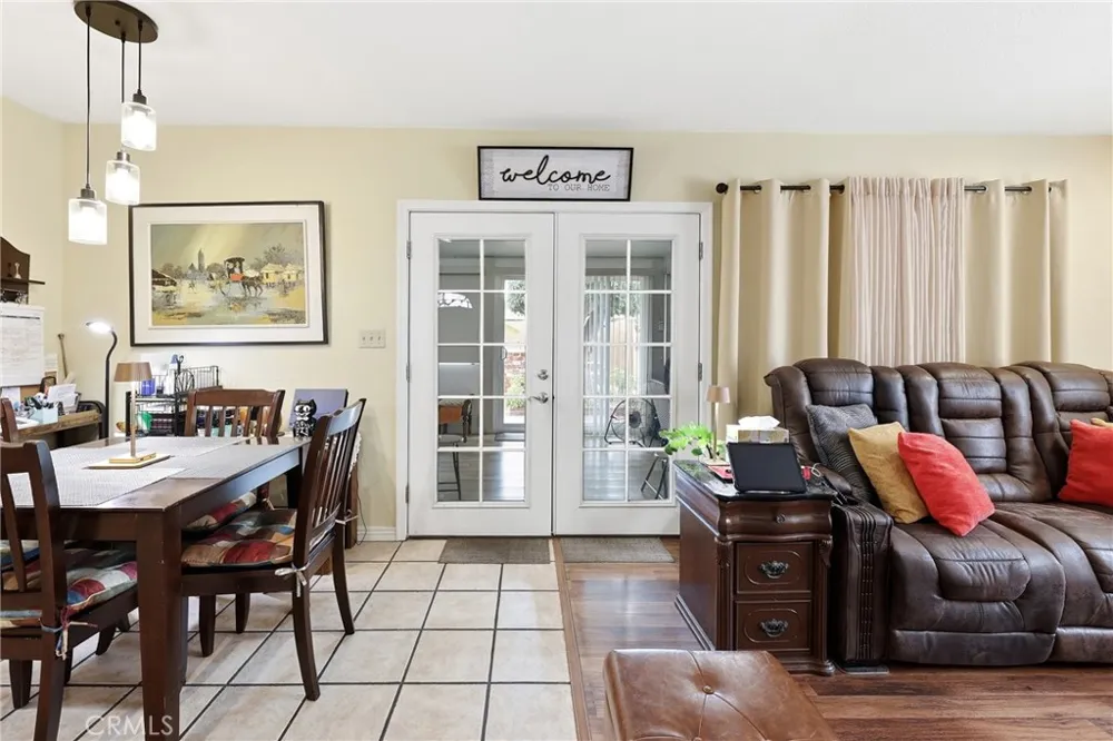 1284 E Florida Anaheim, CA 92805