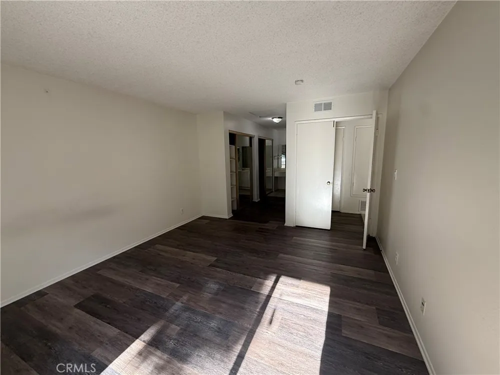 520 S Ranch View Circle #25 Anaheim, CA 92807