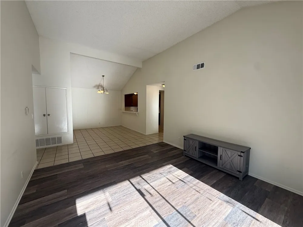 520 S Ranch View Circle #25 Anaheim, CA 92807