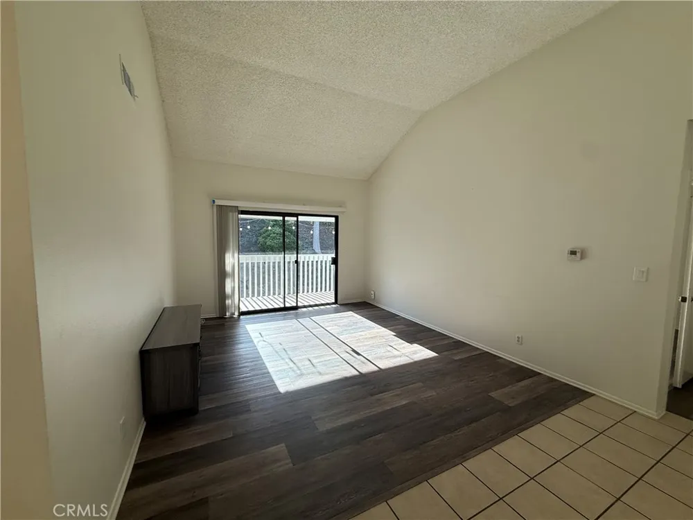 520 S Ranch View Circle #25 Anaheim, CA 92807