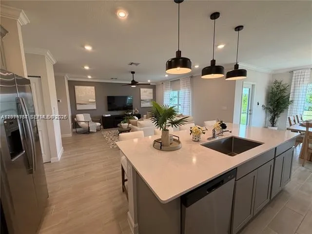 19853 Whispering Creek Rd #18853 Loxahatchee, FL 33470