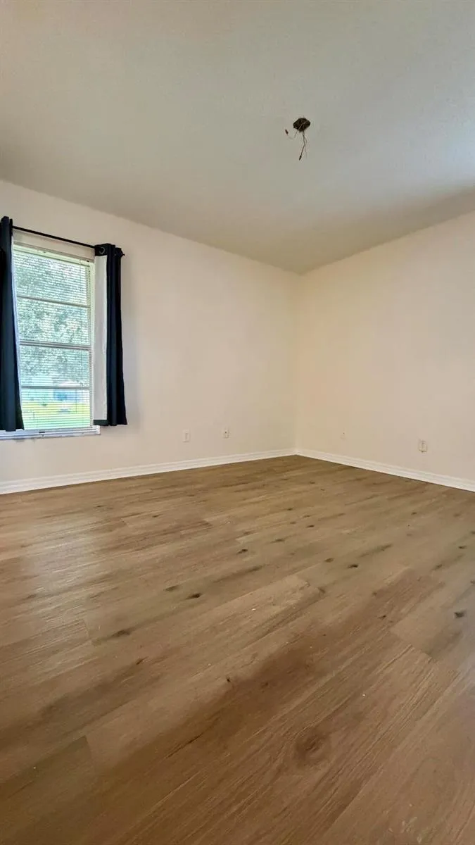 7402 LAKELAND BOULEVARD Fort Pierce, FL 34951