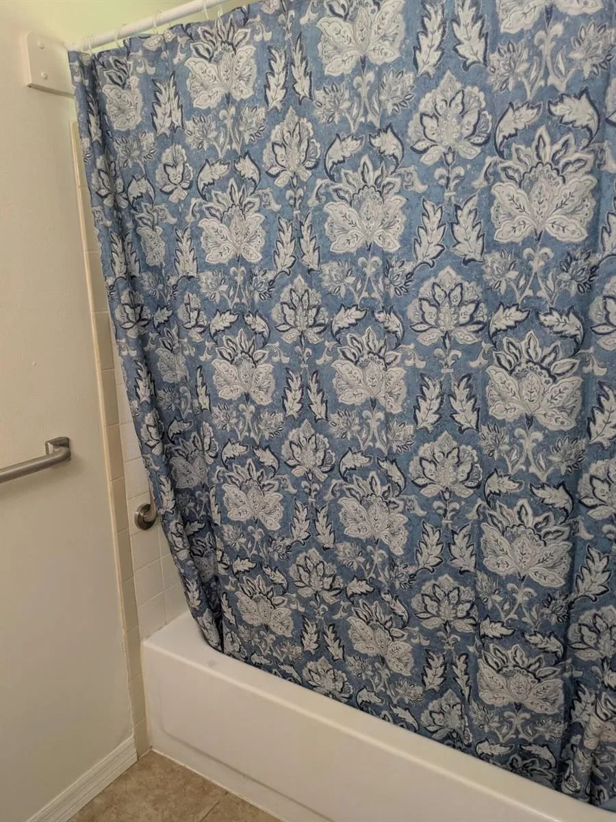 7402 LAKELAND BOULEVARD Fort Pierce, FL 34951