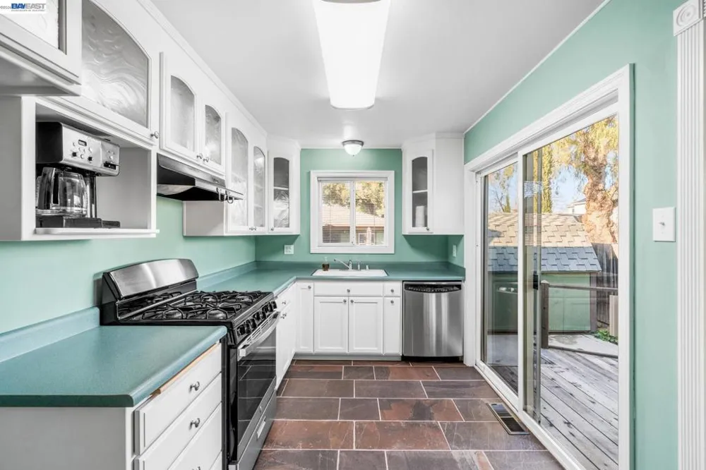 2342 Palm Ave Livermore, CA 94550