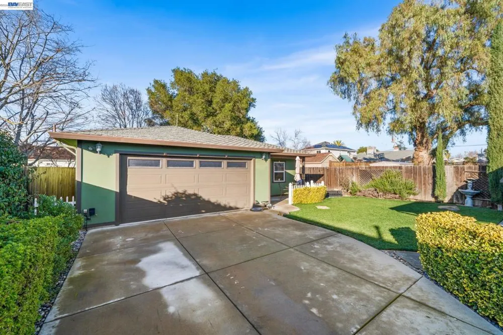 2342 Palm Ave Livermore, CA 94550