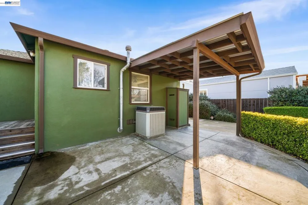 2342 Palm Ave Livermore, CA 94550