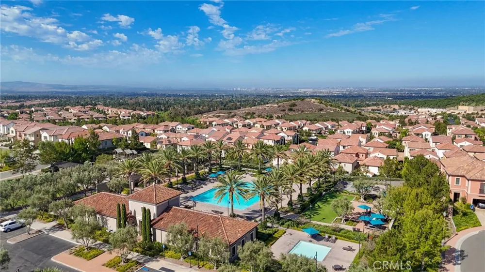 148 Villa Rdg Irvine, CA 92602