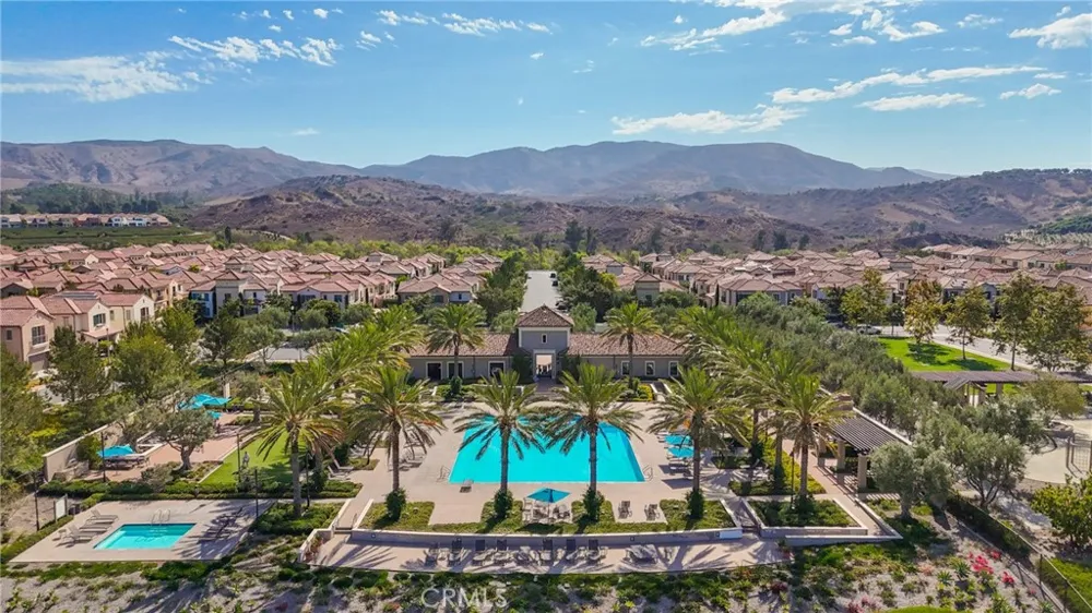 148 Villa Rdg Irvine, CA 92602