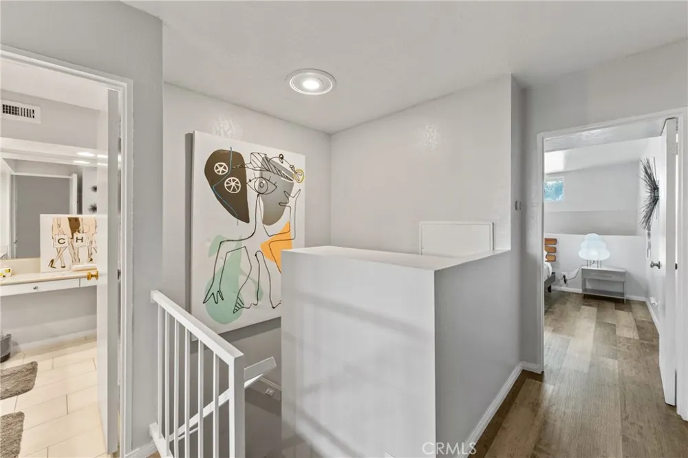 1655 E Palm Canyon #708 Palm Springs, CA 92264