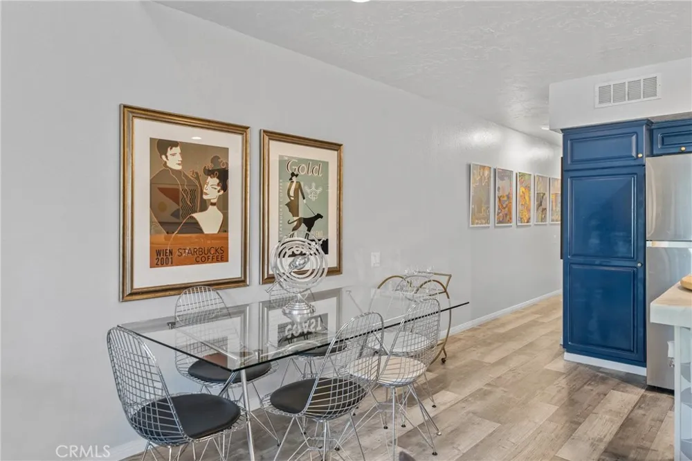1655 E Palm Canyon #708 Palm Springs, CA 92264