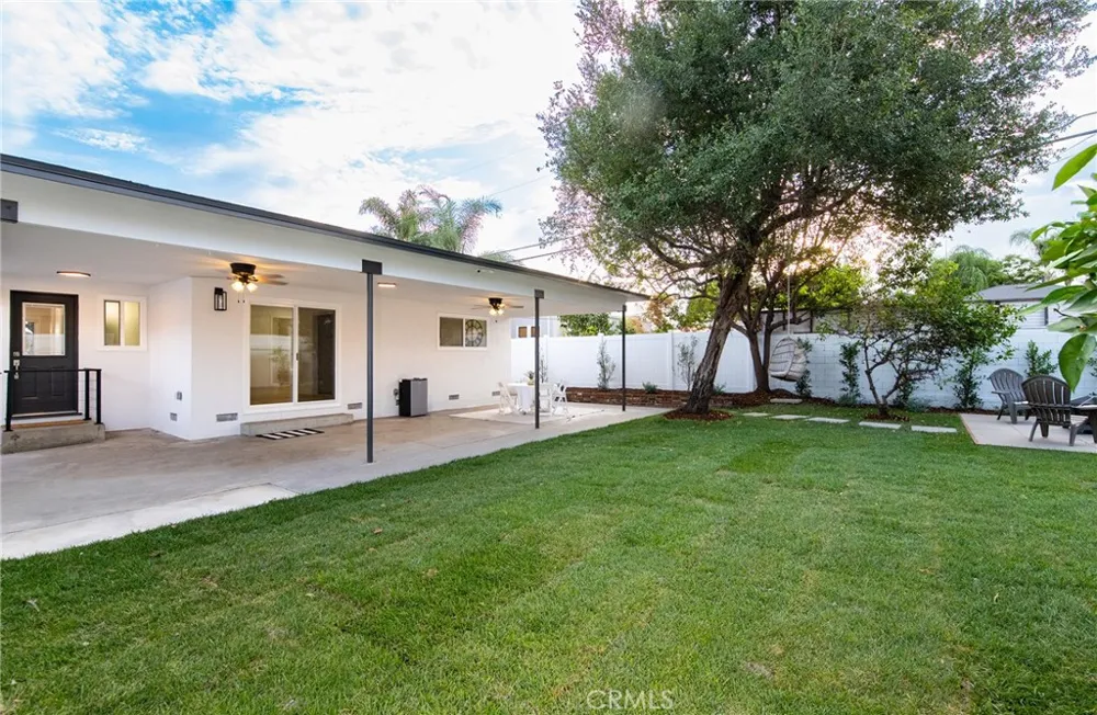 820 W Harding Montebello, CA 90640
