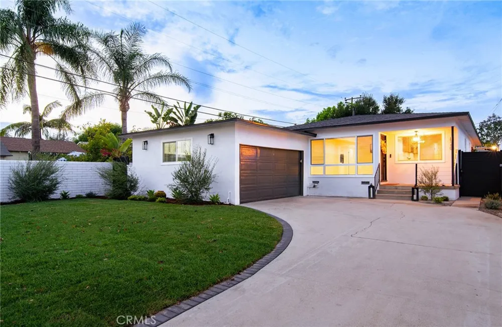 820 W Harding Montebello, CA 90640