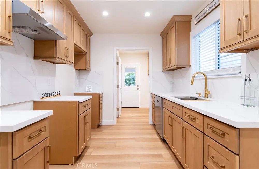 820 W Harding Montebello, CA 90640