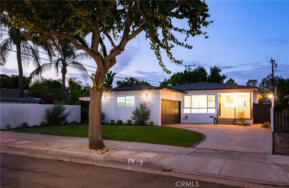 820 W Harding Montebello, CA 90640