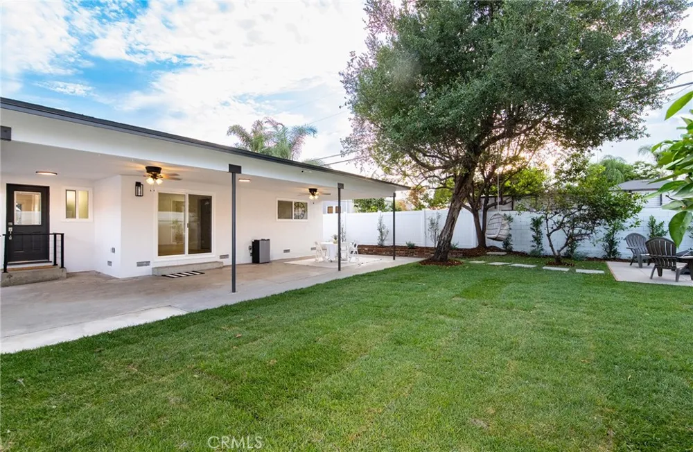 820 W Harding Montebello, CA 90640