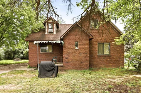 3734 Sheridan Road