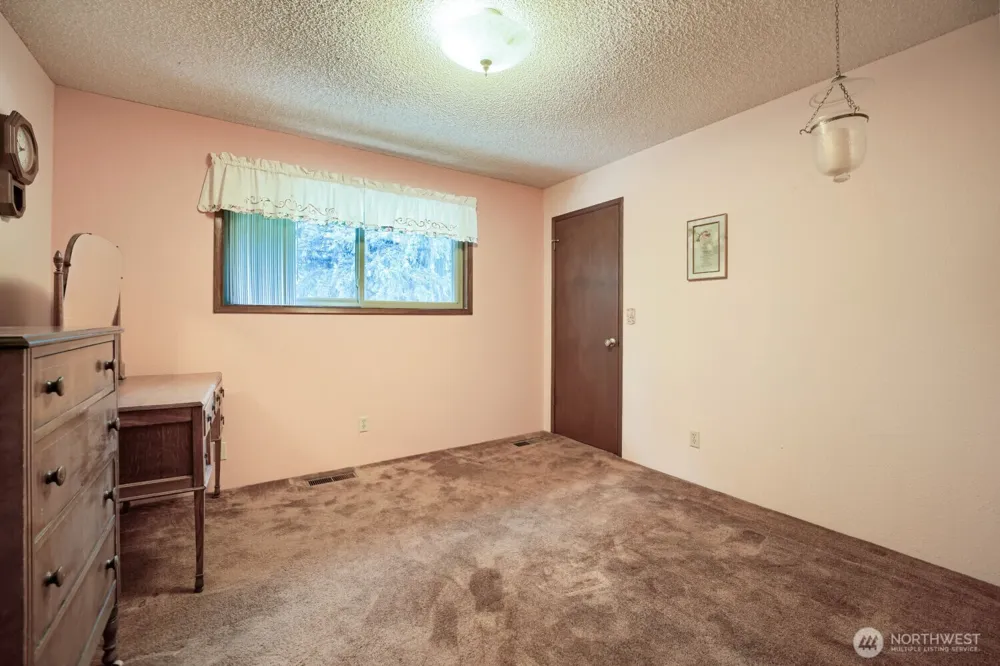 16108 43rd Street E Sumner, WA 98391