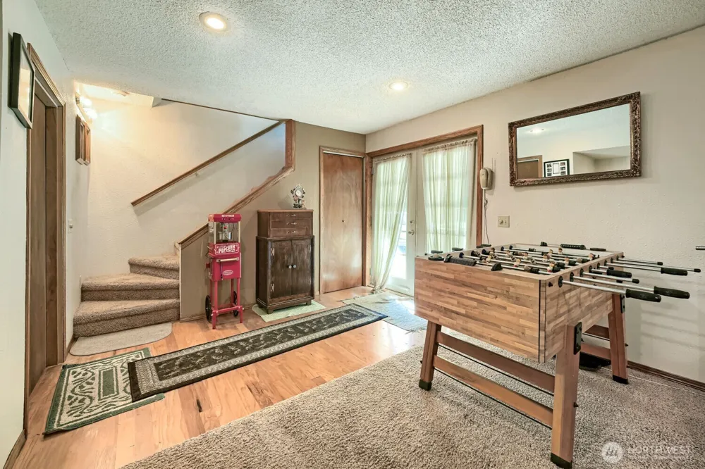 16108 43rd Street E Sumner, WA 98391