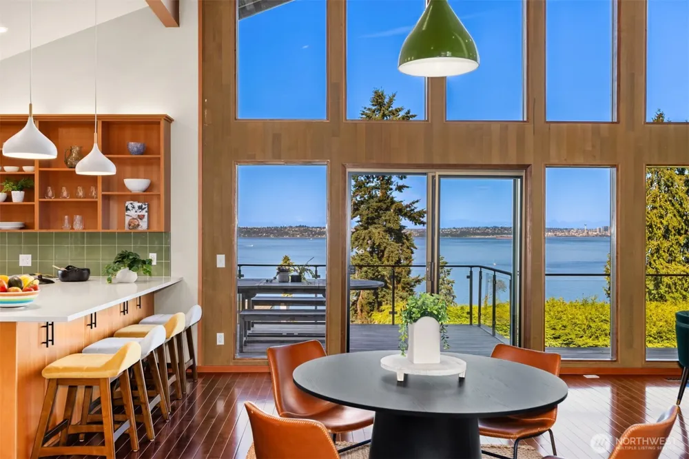 10793 NE Bill Point Drive Bainbridge Island, WA 98110
