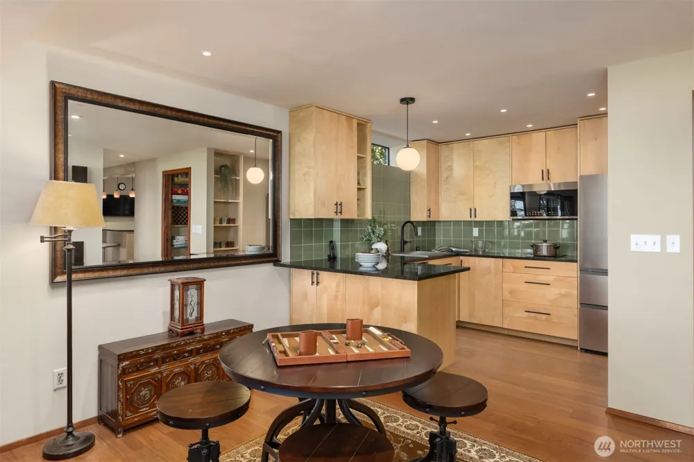 10793 NE Bill Point Drive Bainbridge Island, WA 98110