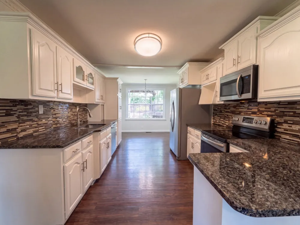 220 Haywood Ln Nashville, TN 37211