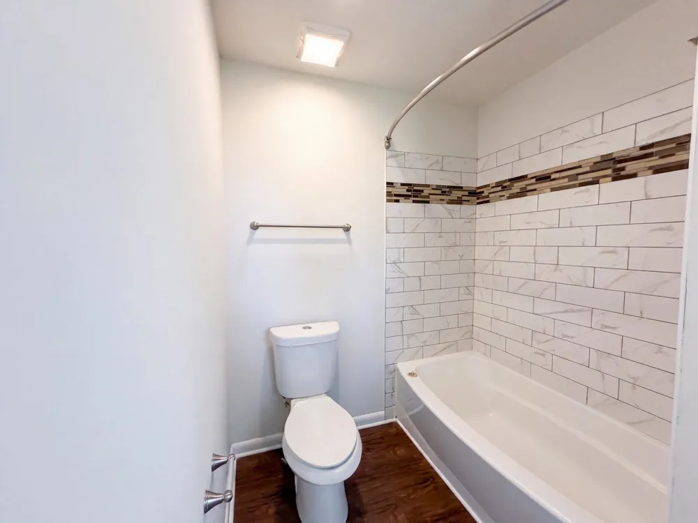220 Haywood Ln Nashville, TN 37211