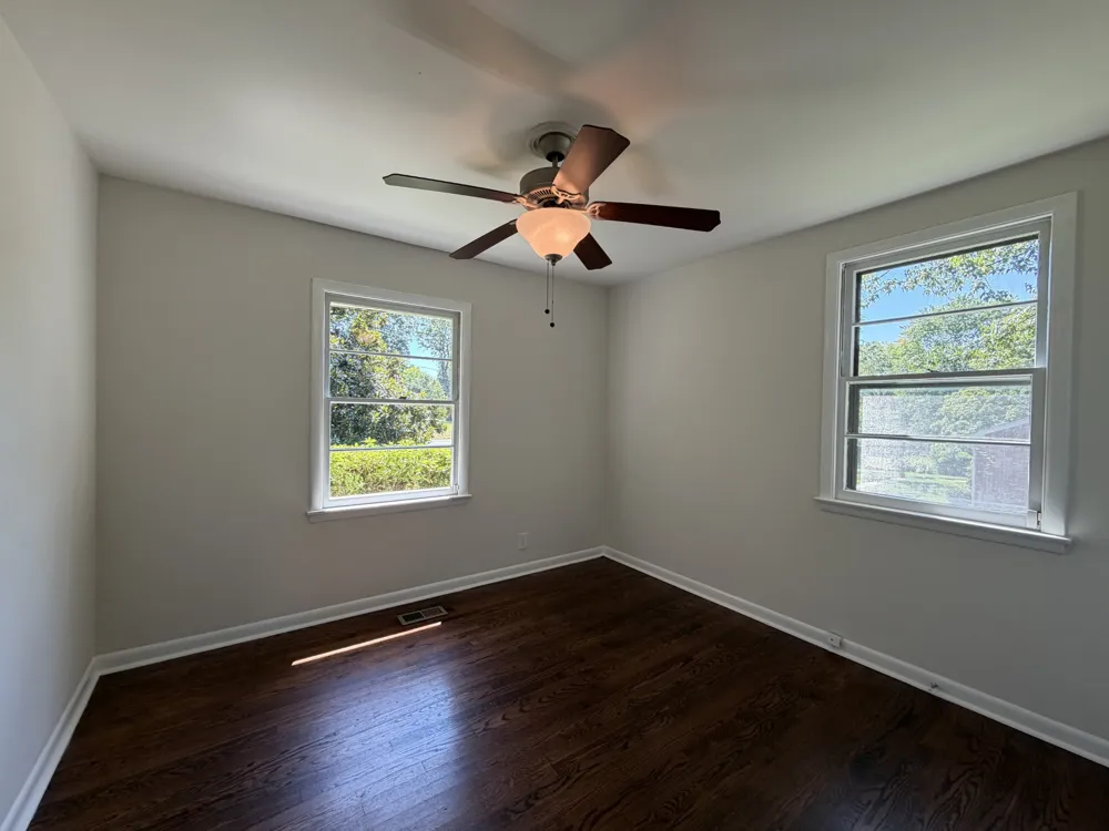 220 Haywood Ln Nashville, TN 37211