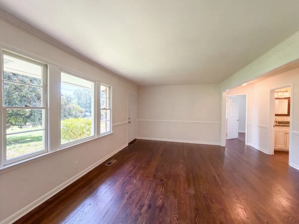 220 Haywood Ln Nashville, TN 37211