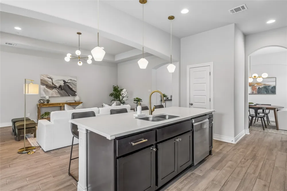 20321 Clare Island Bend Pflugerville, TX 78660