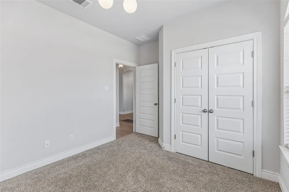 20321 Clare Island Bend Pflugerville, TX 78660