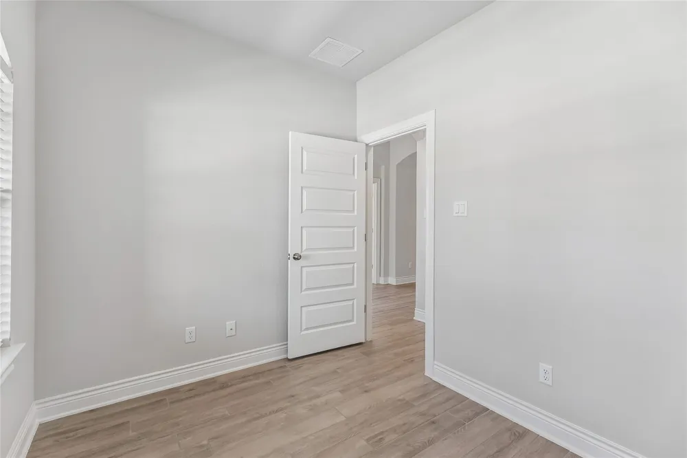 20321 Clare Island Bend Pflugerville, TX 78660