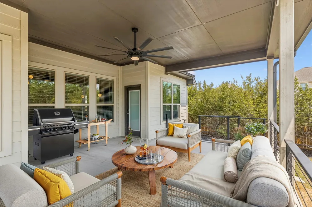 20321 Clare Island Bend Pflugerville, TX 78660