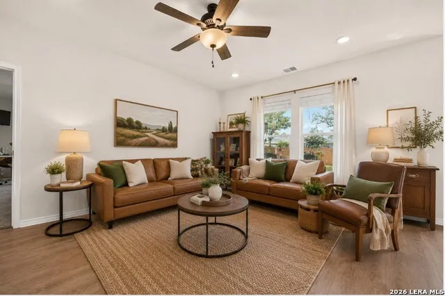 557 Chaco Seguin, TX 78155
