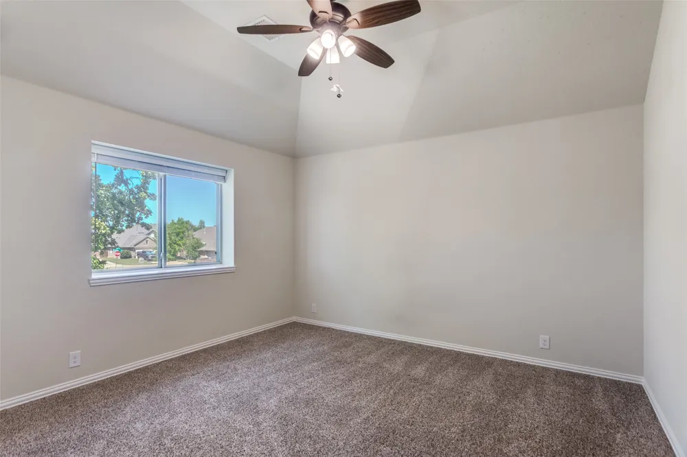 1029 Palo Oaks Drive Burleson, TX 76028