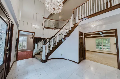 7500 Teakwood Court
